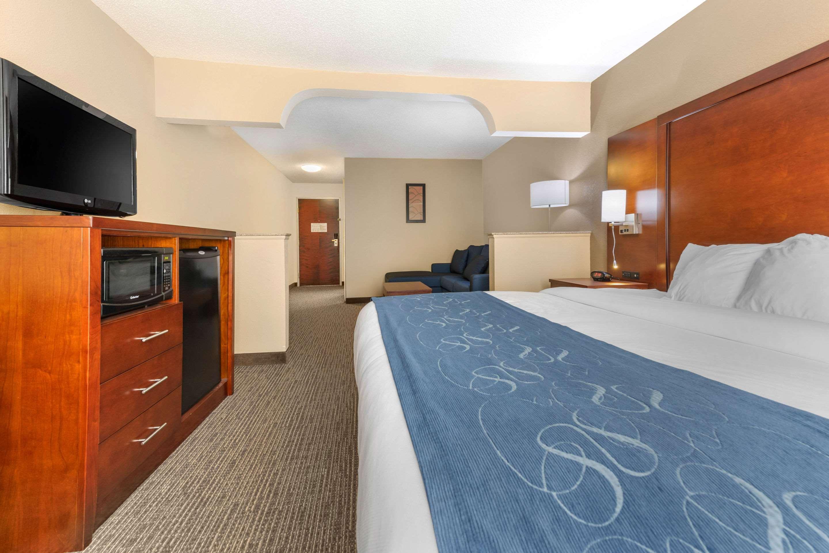 คอมฟอร์ต สวีท ฟินด์เลย์ Hotel ฟินด์ลีย์ ภายนอก รูปภาพ